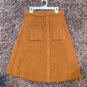 knit brown knee length skirt